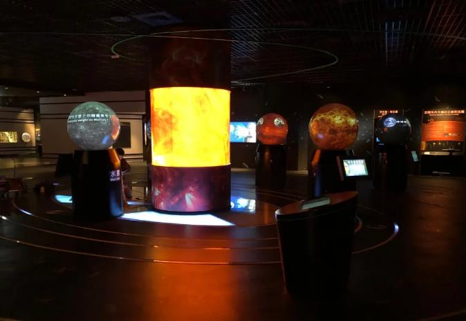 球体造型在展厅空间中的运用都有哪些方式 球体造型在展厅空间中的运用都有哪些方式